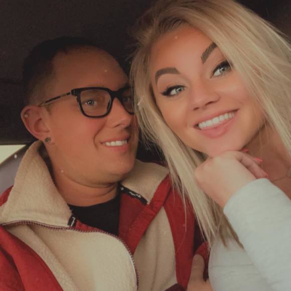 Meet your Posher, Josh - Picture 1 of 1